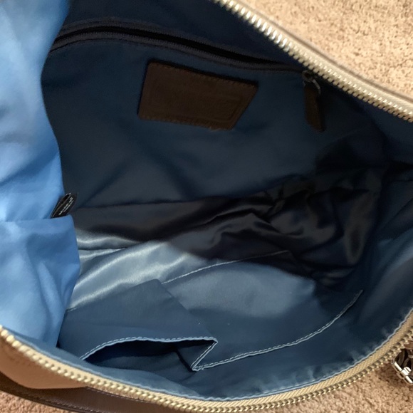 Coach Purse - Picture 4 of 5